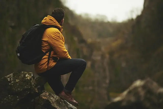 Comment Préparer Votre Équipement pour une Aventure Sportive