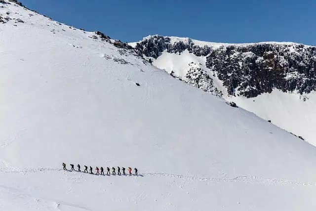 Comment Choisir la Meilleure Destination pour une Aventure Sportive