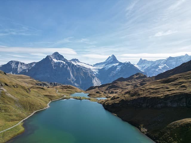Les 10 Destinations Incontournables pour les Aventuriers