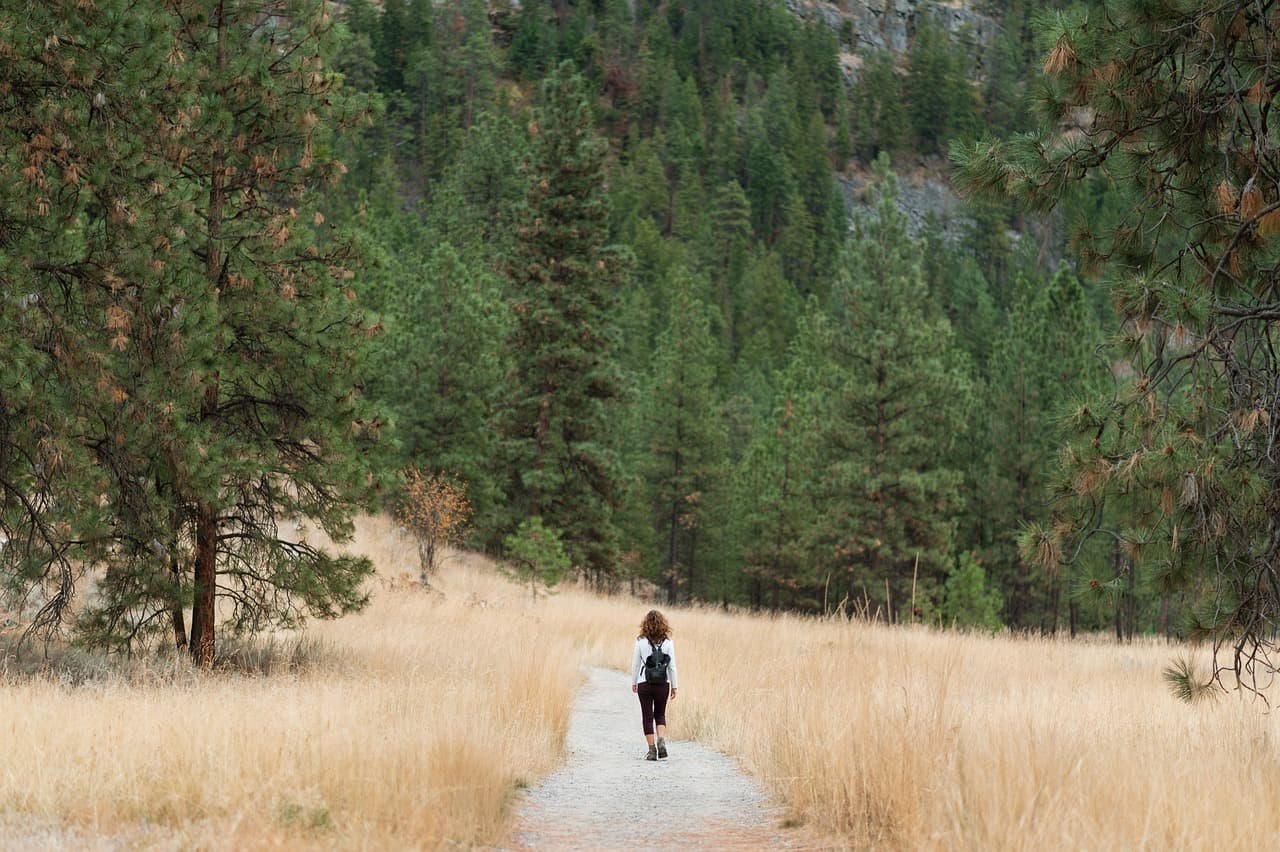 Comment Préparer Votre Équipement pour une Aventure Sportive
